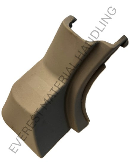 FENDER TOP COVER LEFT 4.5T TOYOTA (FIBREGLASS)