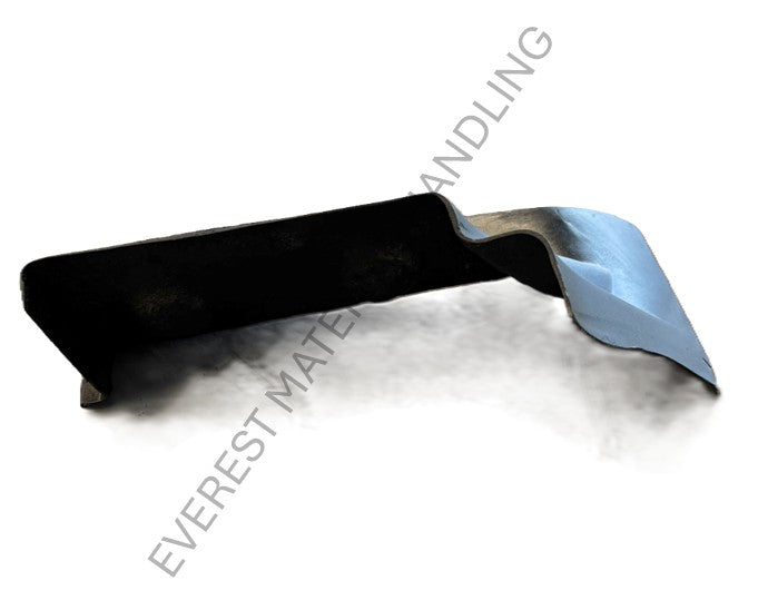 BACK POST COVER RIGHT 2.5T TOYOTA (FIBREGLASS)